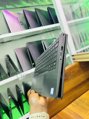 Laptop Dell Latitude 5300 8GB Intel Core i5 SSD 256GB