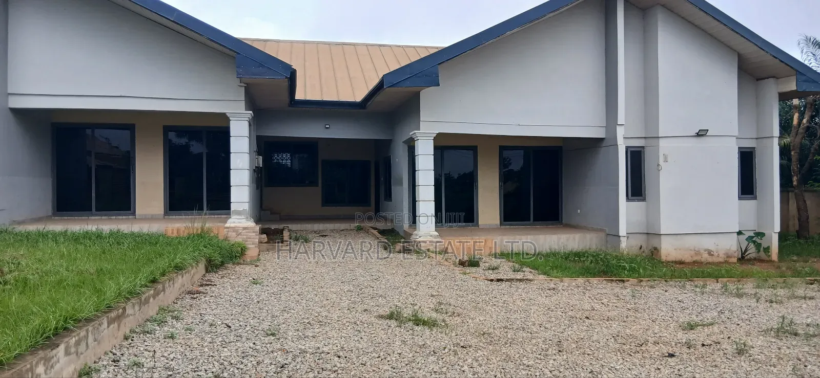 6bdrm House in Tech Appiadu Knust, Kumasi Metropolitan for rent