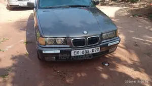 BMW 3 Series 316i RWD 1992 Gray