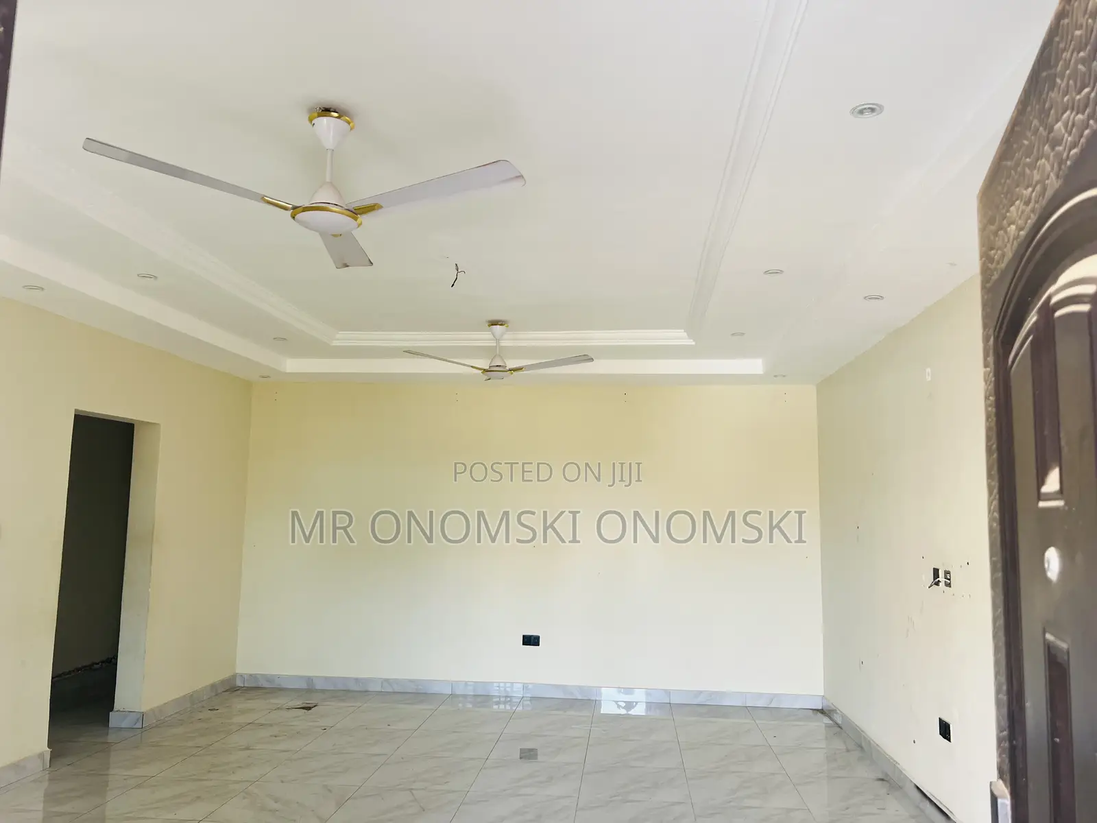 2bdrm Apartment in Tema Community 12, Sakumono for rent