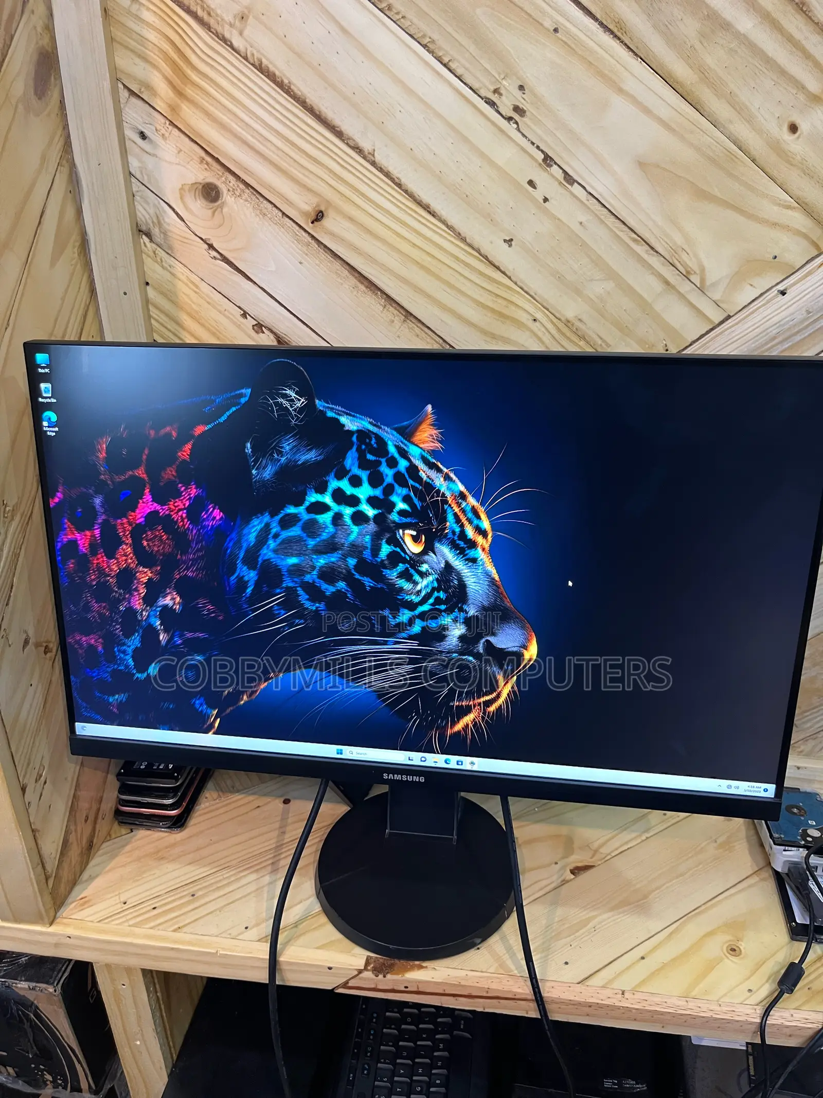 Samsung 27inches Monitor