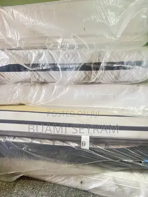 12 Inches Foreign Used Neat Mattress