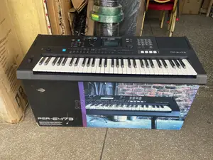 Yamaha PSR-E473 Keyboard