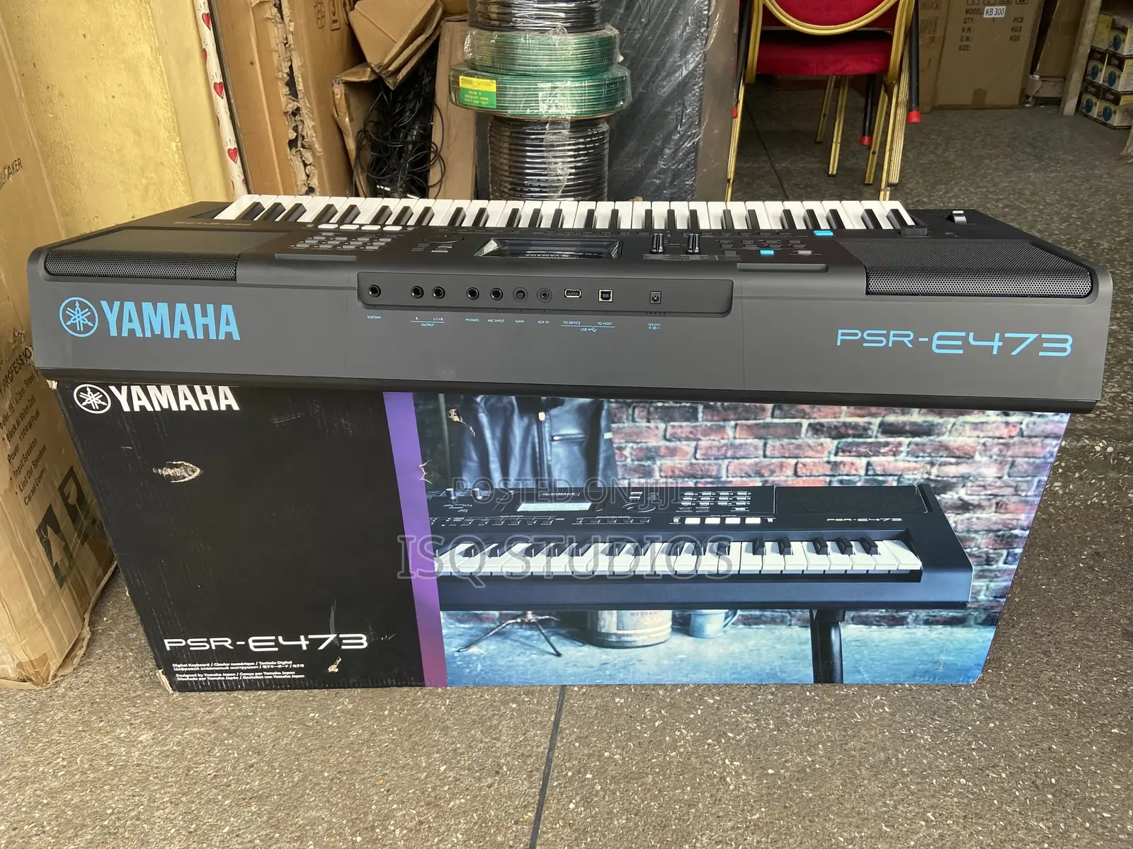 Yamaha PSR-E473 Keyboard