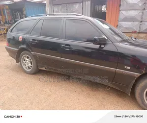 Mercedes-Benz C200 2005 Black