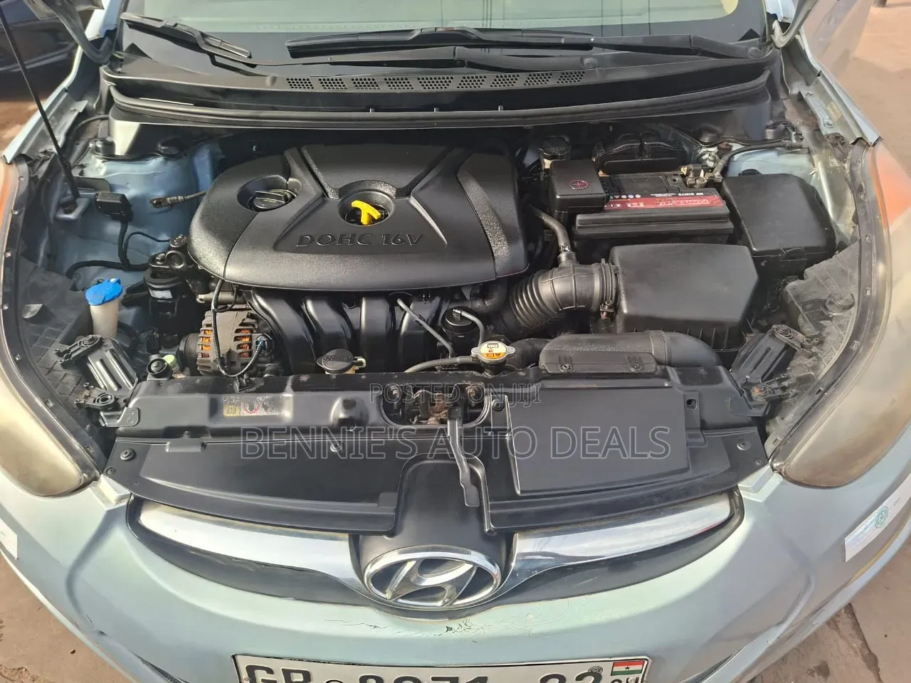 Hyundai Elantra GLS Sedan FWD (1.8L 4cyl 6A) 2013 Silver