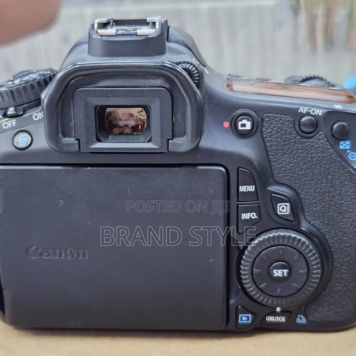 Canon 60d With 18-55mm Lens