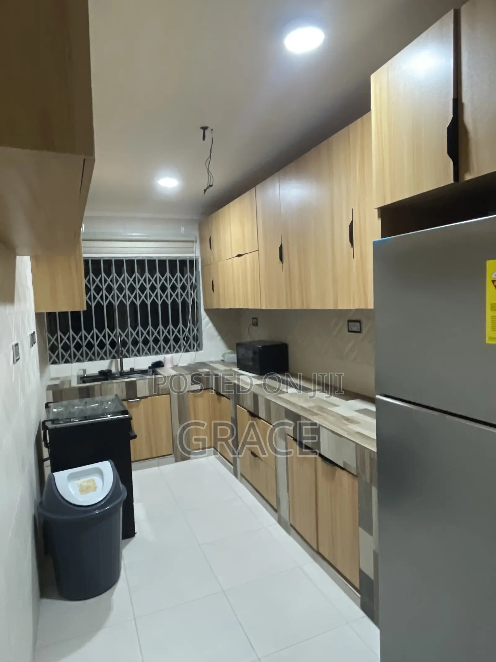 Furnished 2bdrm Apartment in West Lands for rent