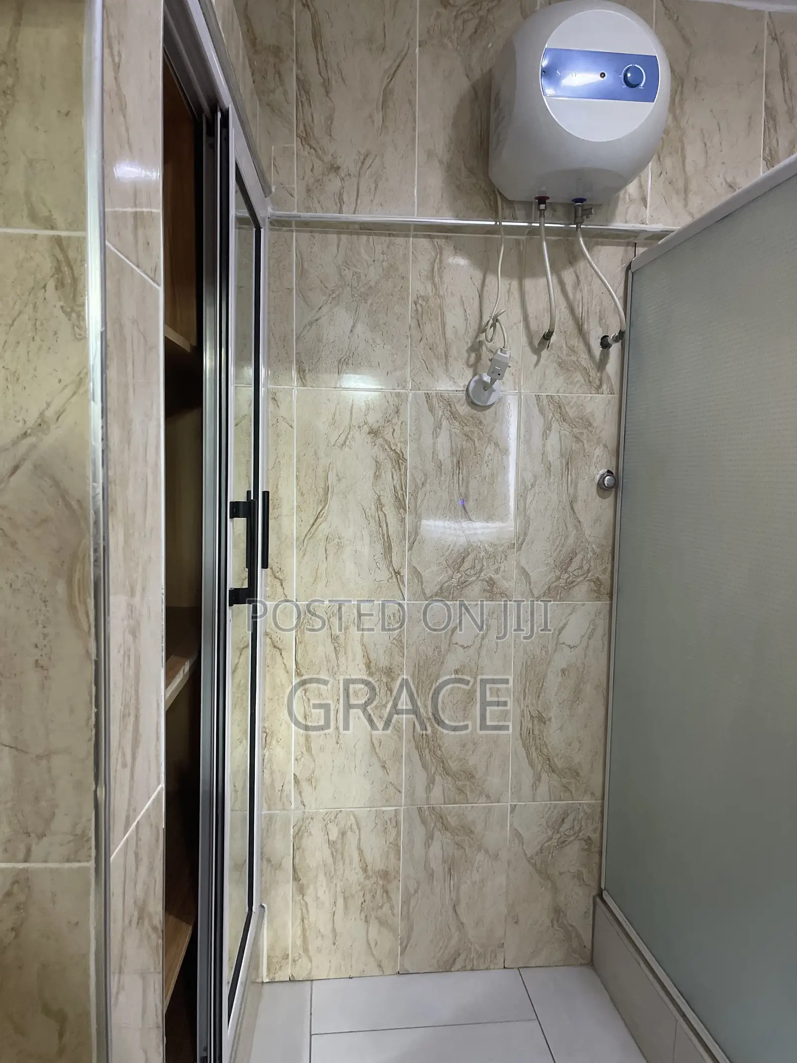Furnished 2bdrm Apartment in West Lands for rent