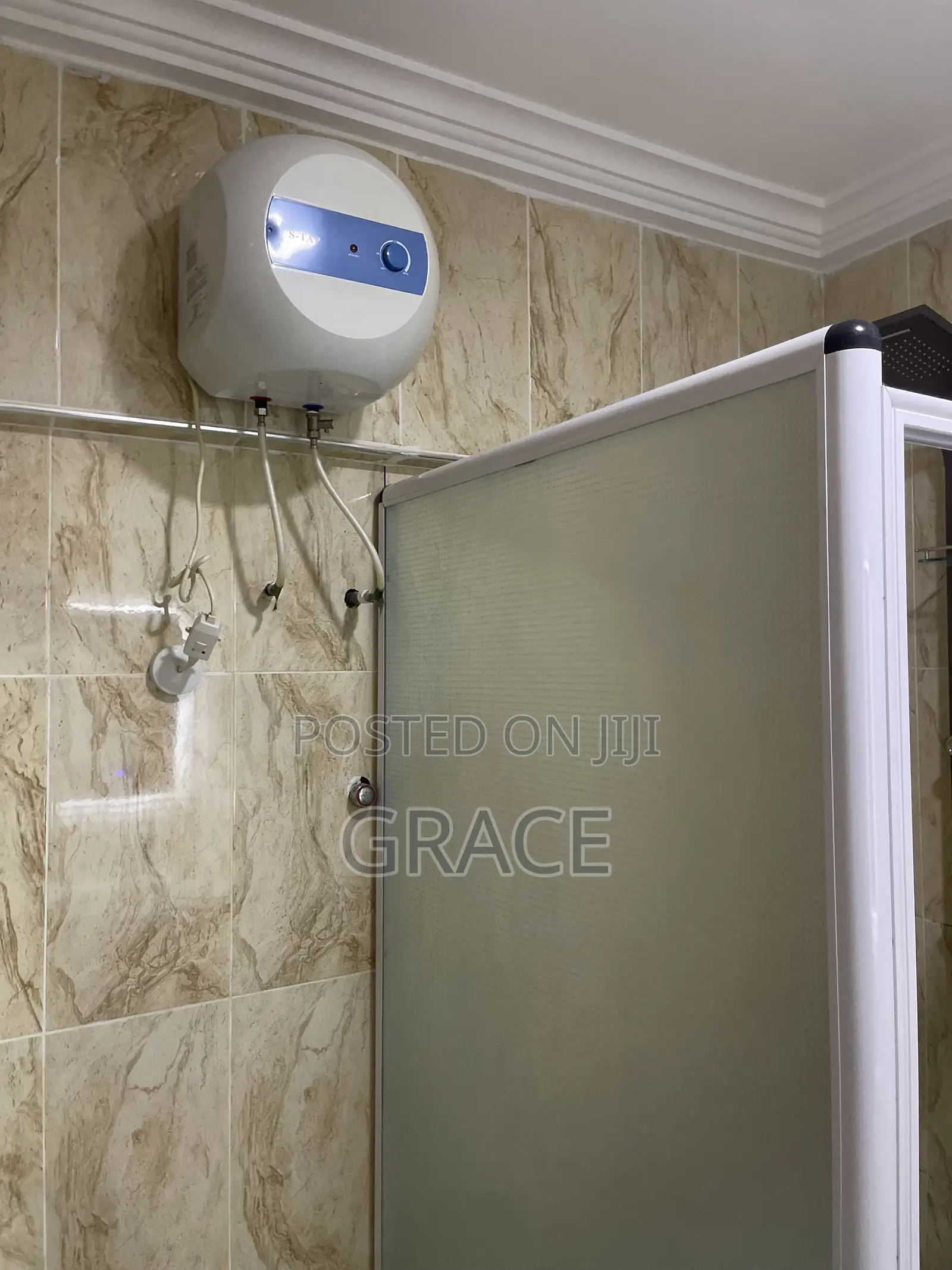 Furnished 2bdrm Apartment in West Lands for rent