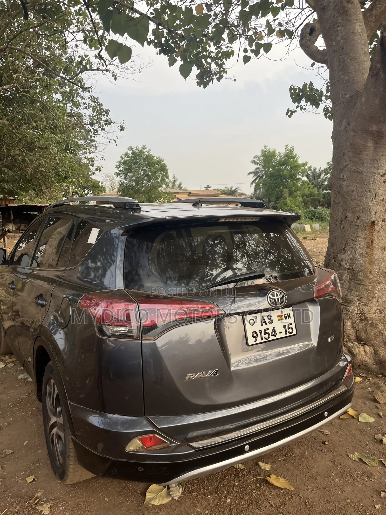 Toyota RAV4 LE FWD (2.5L 4cyl 6A) 2013 Gray