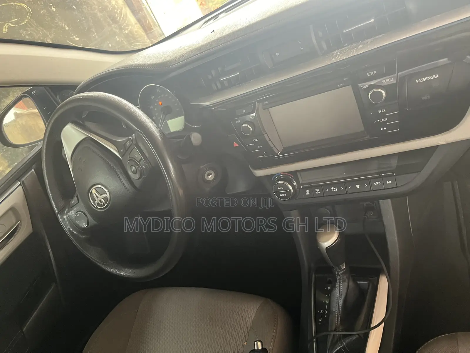 Toyota Corolla LE 4dr Sedan (1.8L 4cyl CVT) 2016 Silver