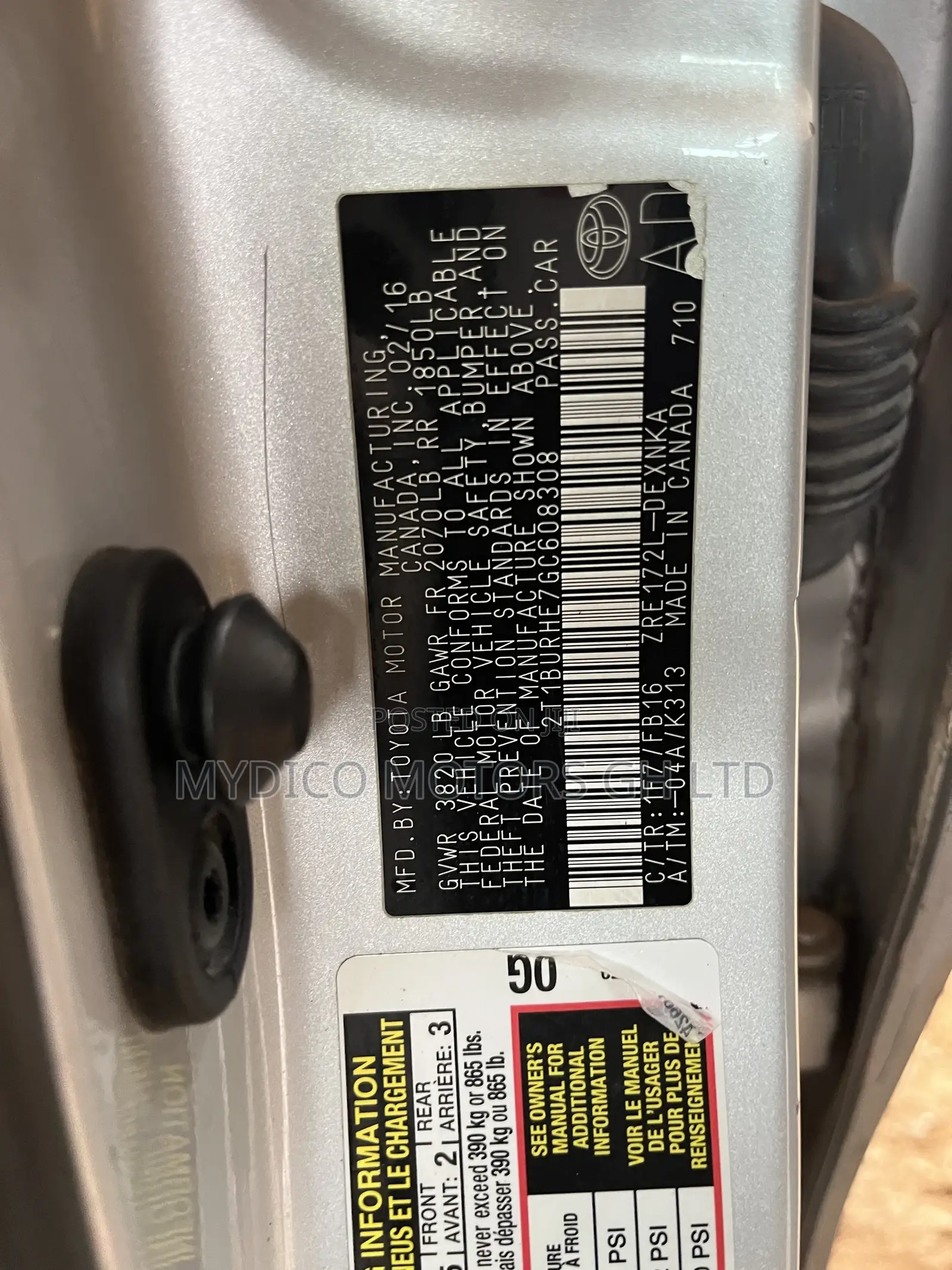 Toyota Corolla LE 4dr Sedan (1.8L 4cyl CVT) 2016 Silver