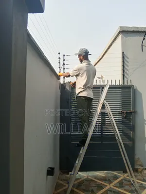 Electric Fence Work Installation