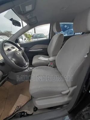 Toyota Belta 2010 Blue