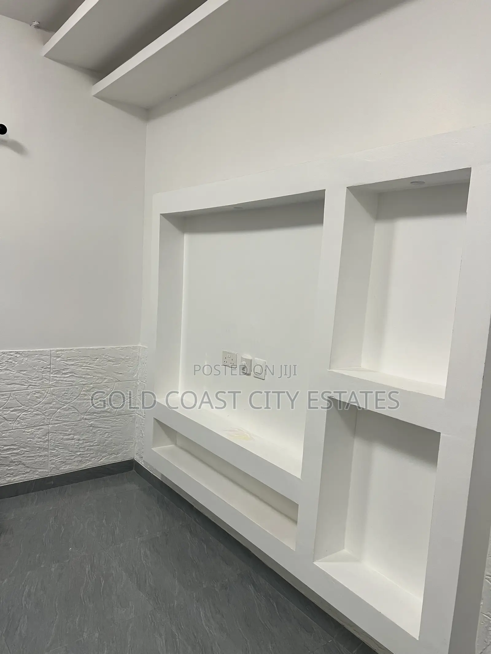 Furnished 2bdrm Apartment in Tseaddo for rent