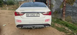 Hyundai Sonata GLS Sedan FWD (2.4L 4cyl 6A) 2013 White