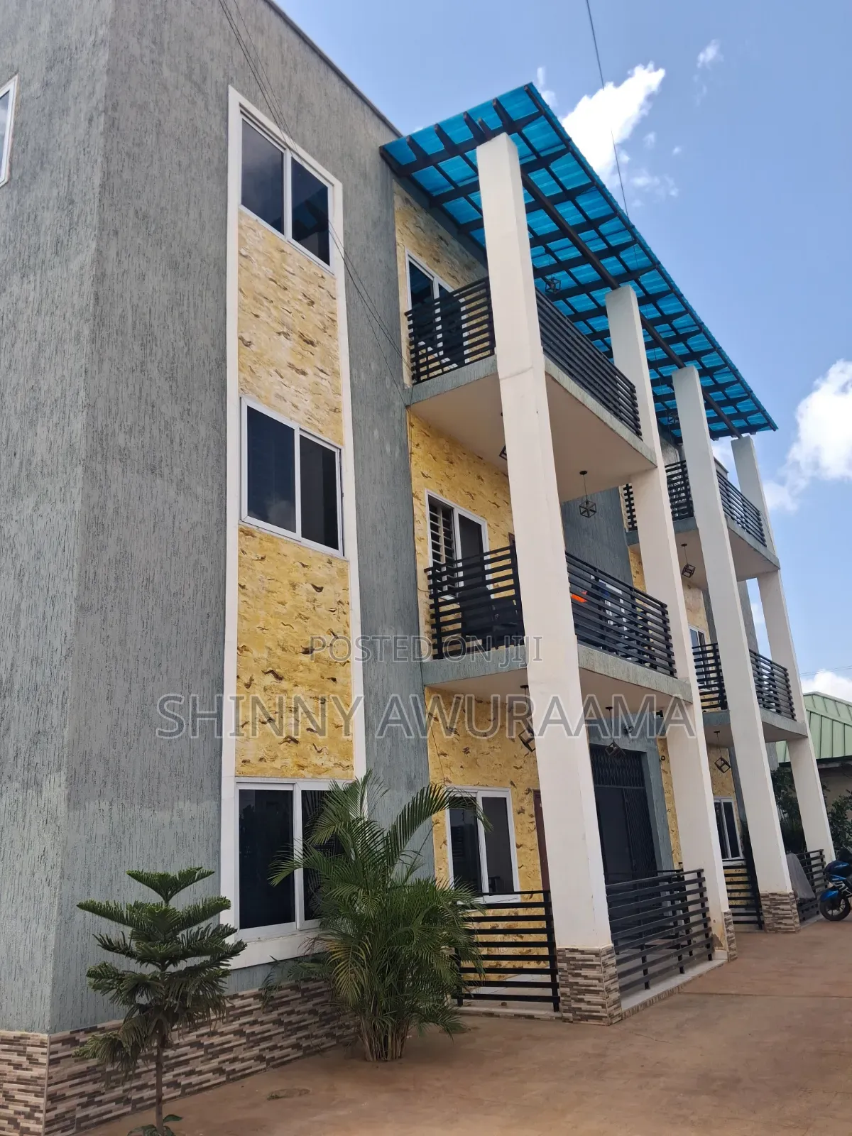 Furnished 2bdrm Apartment in Nanakrom, School Junction for rent