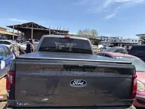 Ford F150 2022,2023,2024,2025, Bucket Cover Hard Trifold