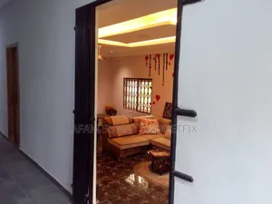 Furnished 4bdrm House in Pokuase Gwani. for sale