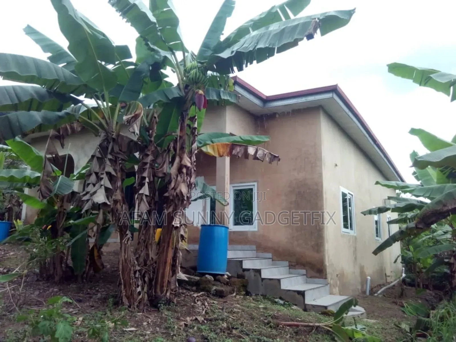 Furnished 4bdrm House in Pokuase Gwani. for sale