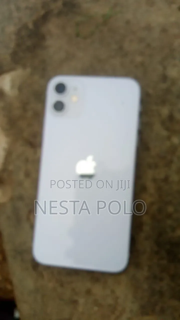 Apple iPhone 11 64 GB White