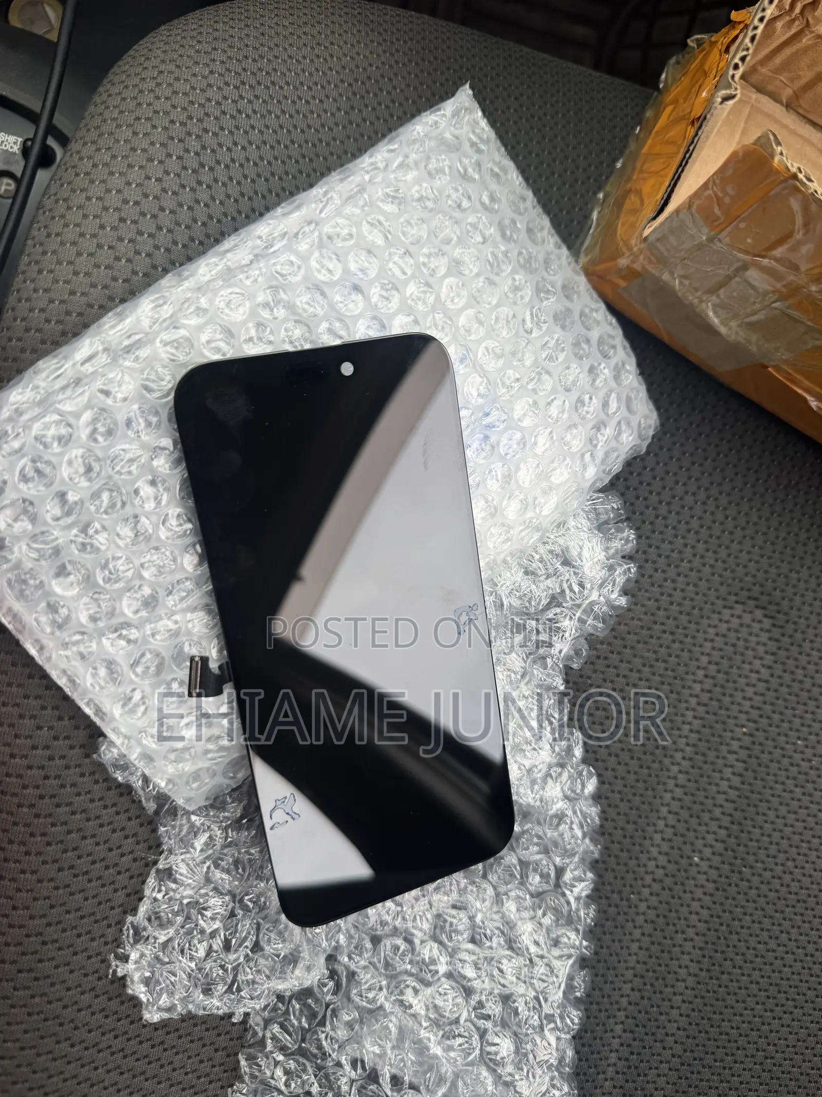 iPhone 15 Pro Max Icloud Screen