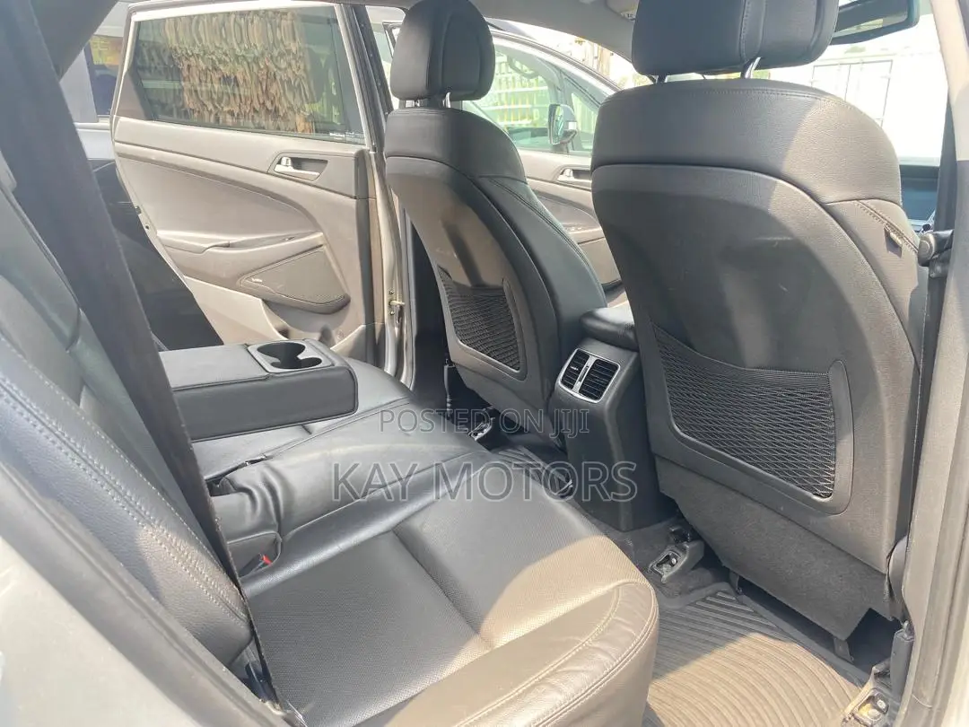 Hyundai Tucson SE AWD 2018 Silver