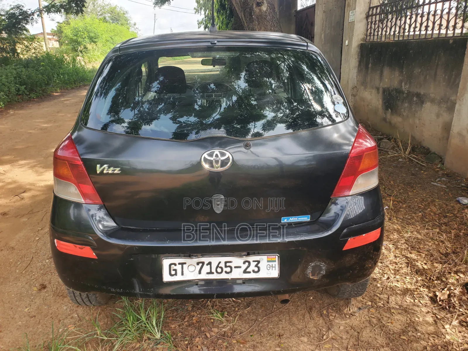 Toyota Vitz 1.3 AWD 3dr 2010 Black