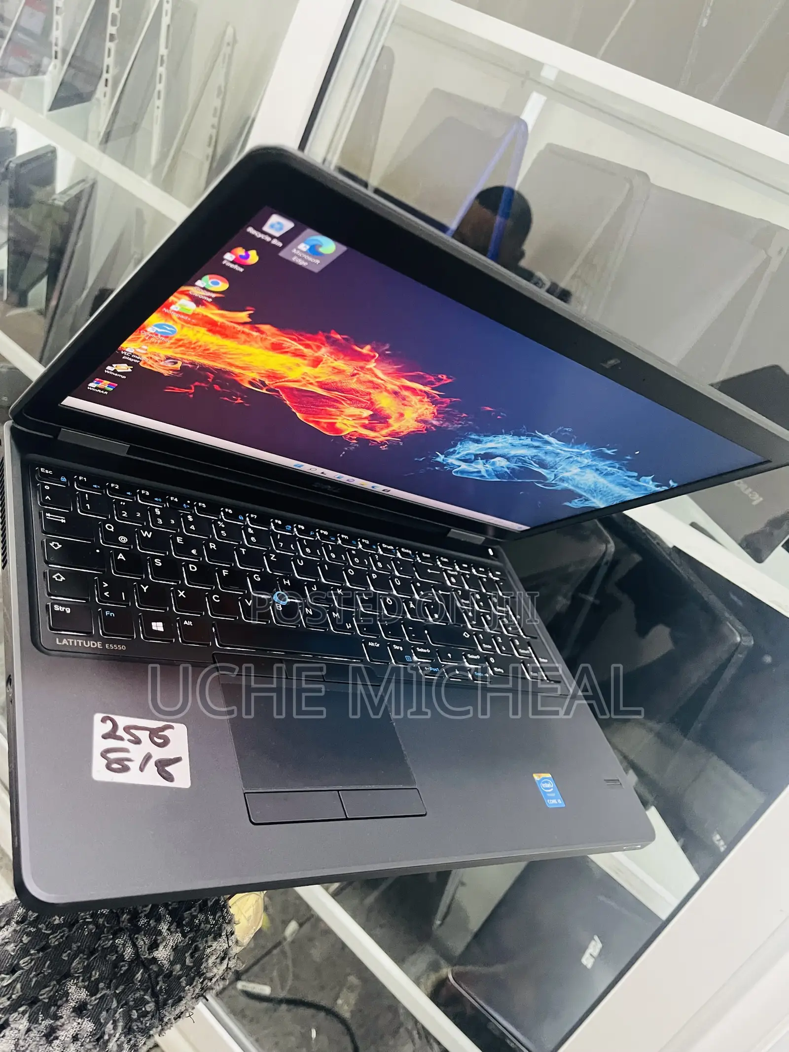 Laptop Dell Latitude 5550 8GB Intel Core i5 SSD 256GB
