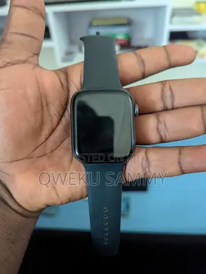 Original 44mm Apple Watch Series 5