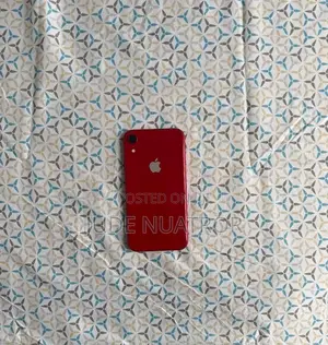 Apple iPhone XR 64 GB Red