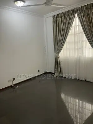 3bdrm Townhouse / Terrace in NPP Office Area for rent