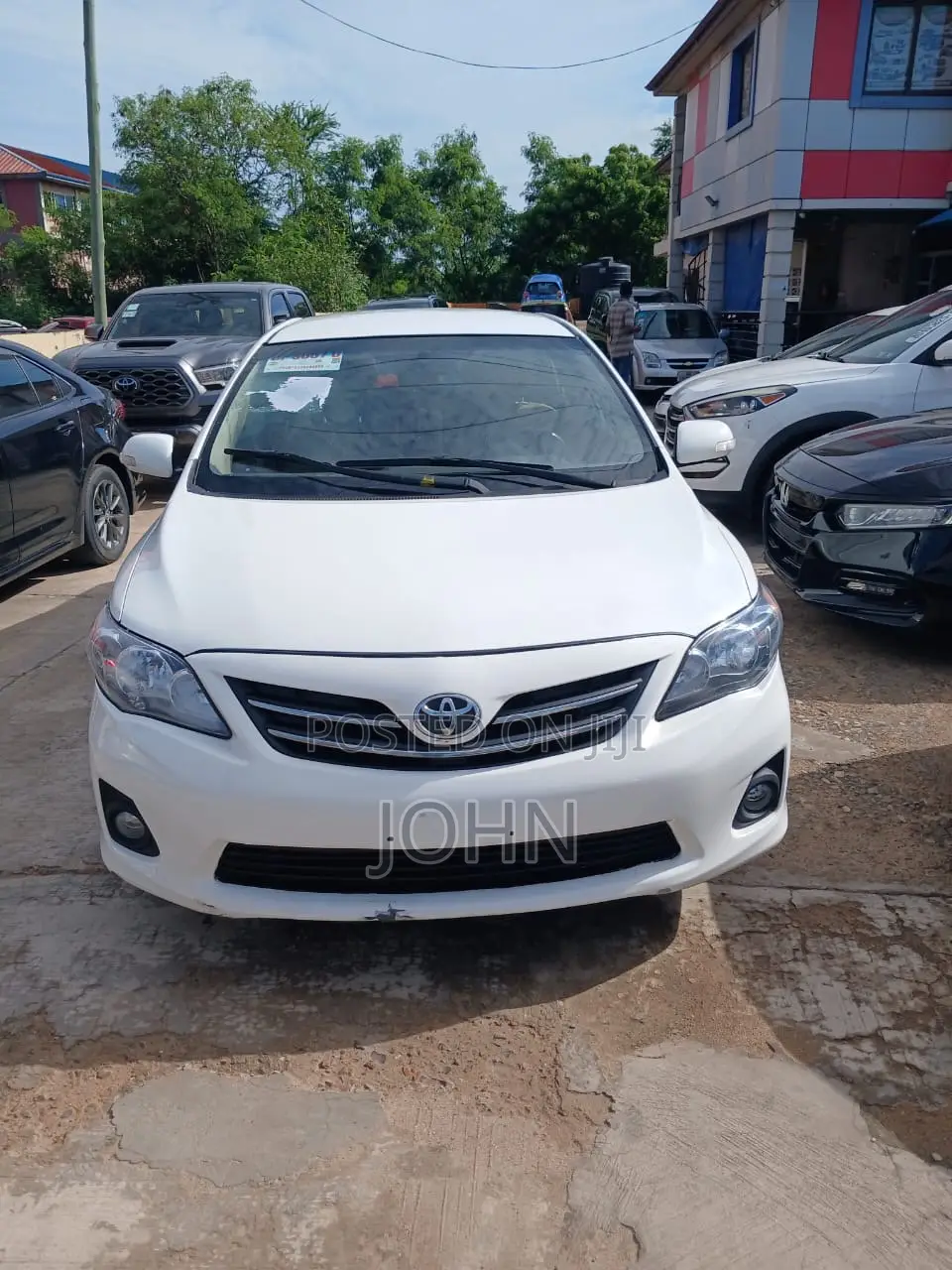 Toyota Corolla Altis 2012 White