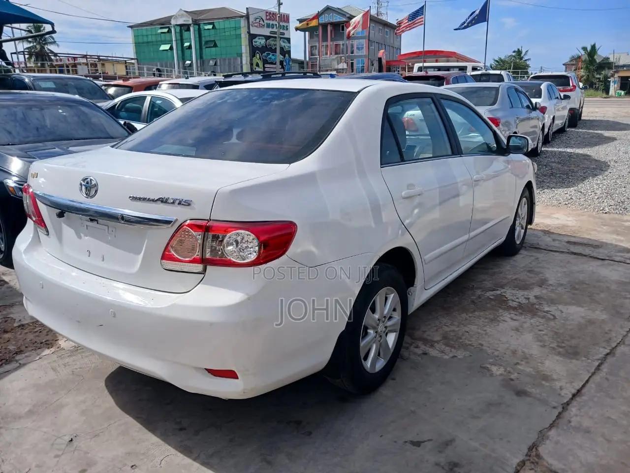 Toyota Corolla Altis 2012 White