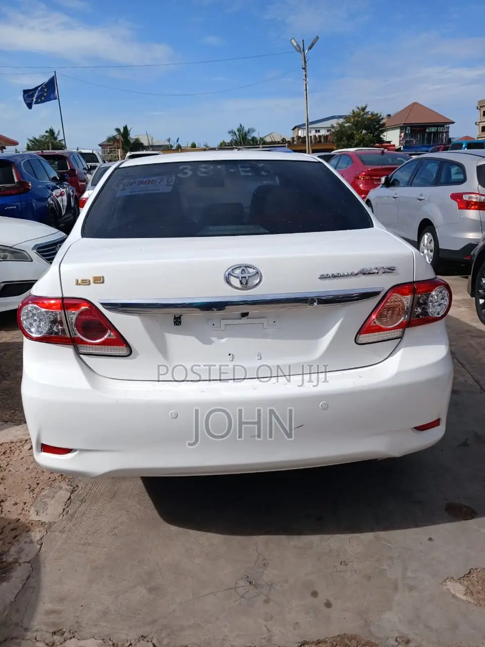 Toyota Corolla Altis 2012 White