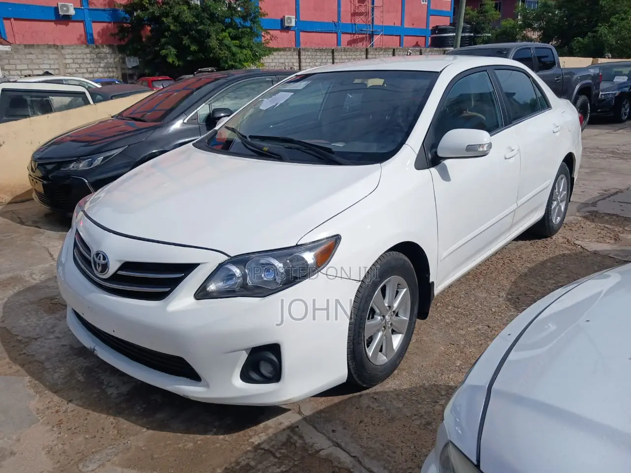 Toyota Corolla Altis 2012 White