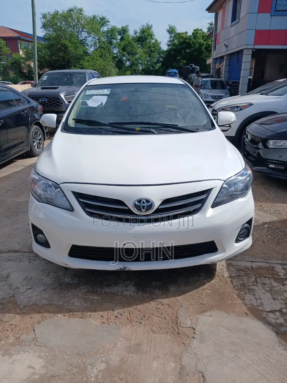 Toyota Corolla Altis 2012 White