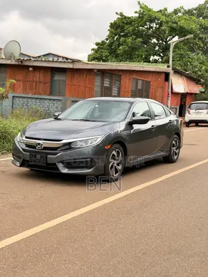 Honda Civic LX 4dr Sedan (2.0L 4cyl) 2016 Gray