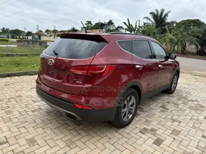 Hyundai Santa Fe 2016 Burgundy