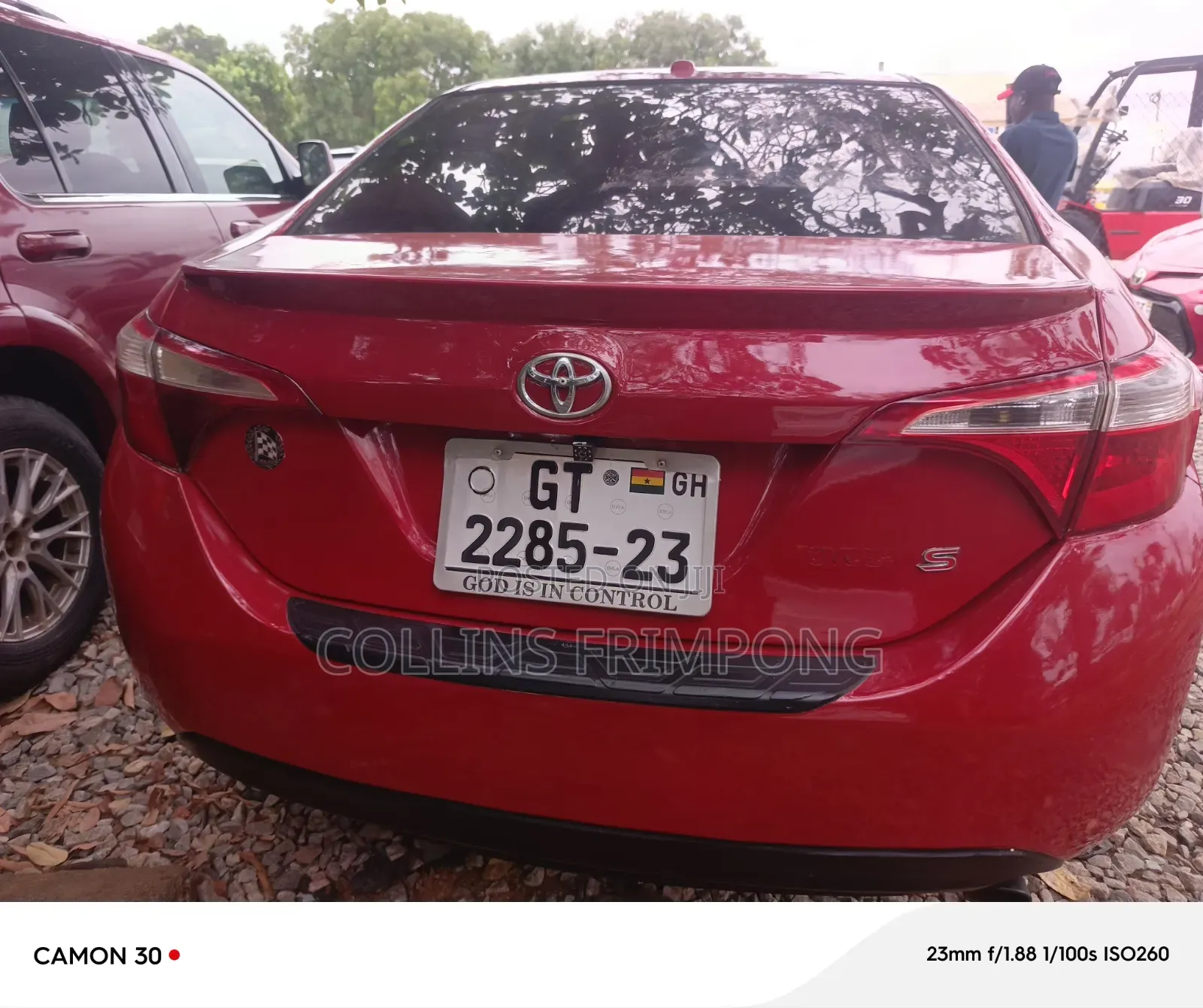 Toyota Corolla LE Eco 4dr Sedan (1.8L 4cyl CVT) 2015 Red