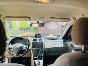 Toyota Corolla 2011