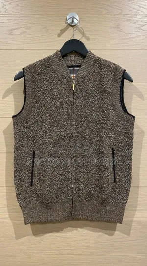 Trendy Heavy Vest Available in Sizes
