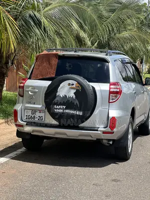 Toyota RAV4 2.5 4x4 2011 Gray