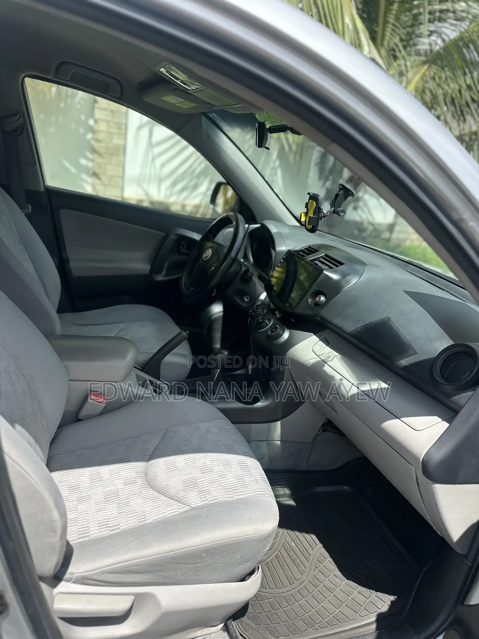Toyota RAV4 2.5 4x4 2011 Gray