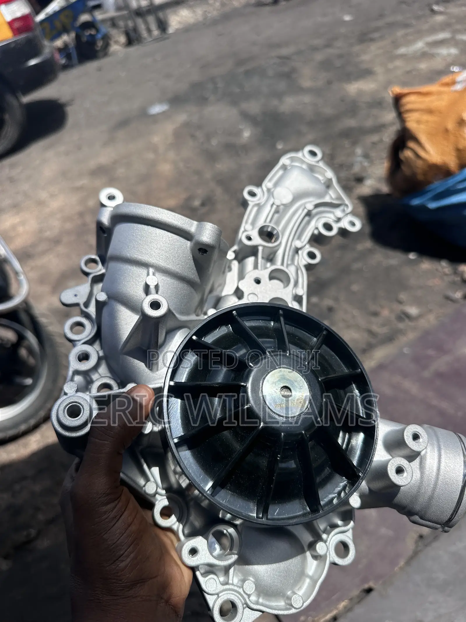 Mercedes Benz E550 Water Pump