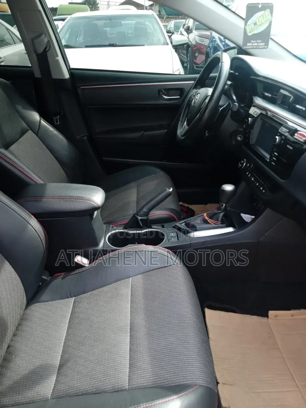 Toyota Corolla L 4dr Sedan (1.8L 4cyl 4A) 2015
