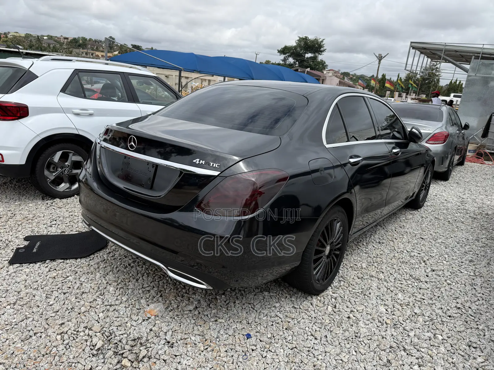 Mercedes-Benz C300 2016 Black
