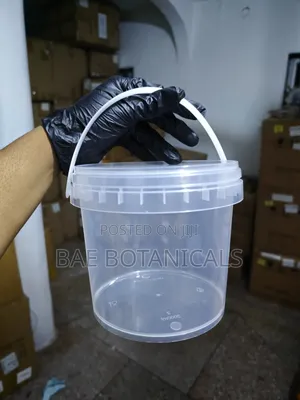 2 Liter Transparent Bucket With Lid