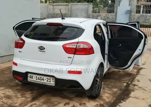 Kia Rio EX 4dr Hatchback (1.6L 4cyl 6A) 2013 White